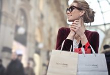 Có nên vay tiêu dùng để giải quyết các nhu cầu mua sắm?